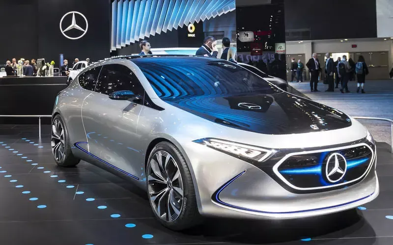 Mercedes Benz marca eléctrica