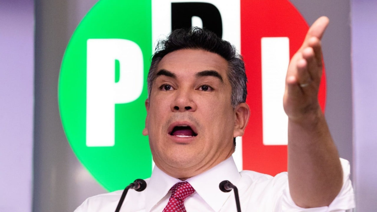 Alejandro moreno lider nacional del pri