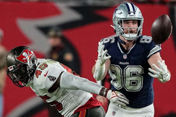 Dalas elimina a tom brady