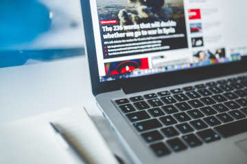 Como influyen los medios de comunicacion
