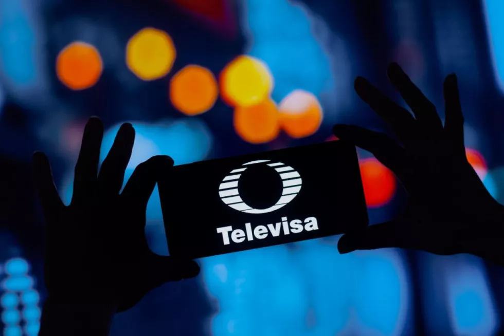 Televisa compra sky