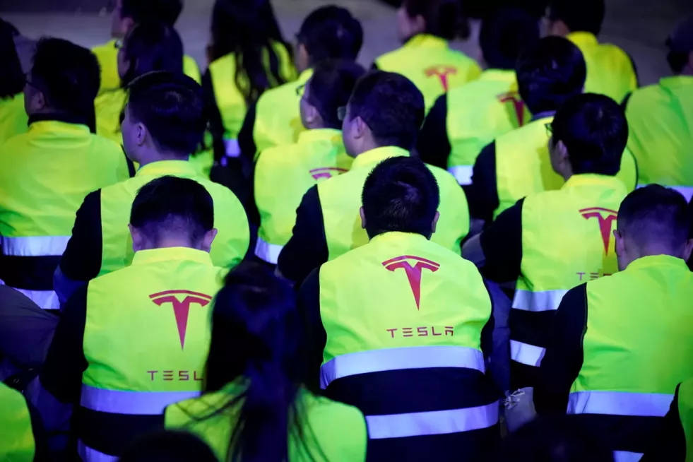 Tesla recorte de empleados