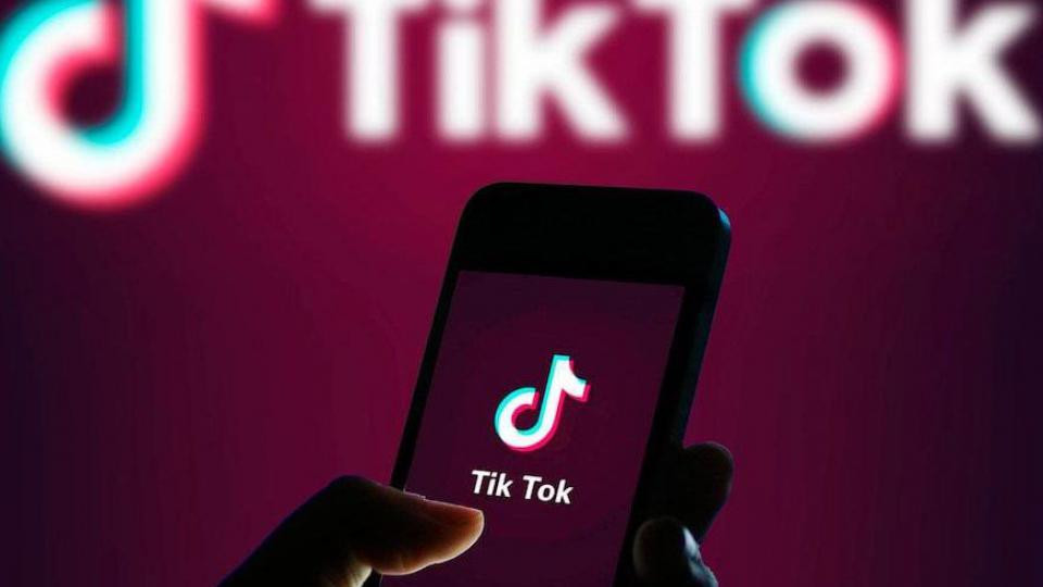 Tik tok