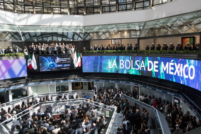 Bolsa mexicana cae debido a mayor percepción de riesgo sobre el país