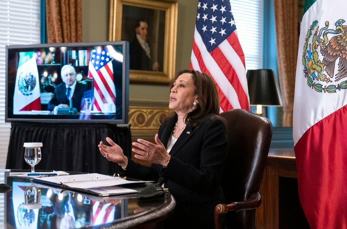 Kamala Harris AMLO llamada telefonica
