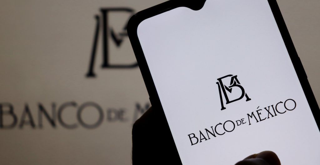 Banxico sube su tasa de interés a 5%