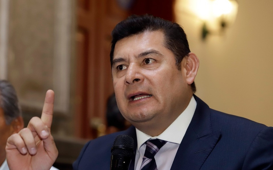 Alejandro armenta mier