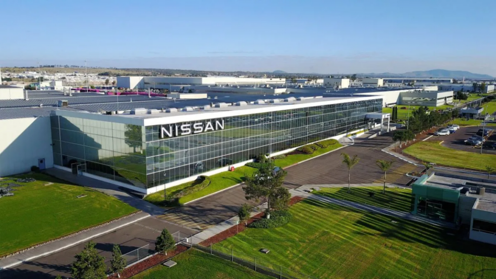 Nissan civac