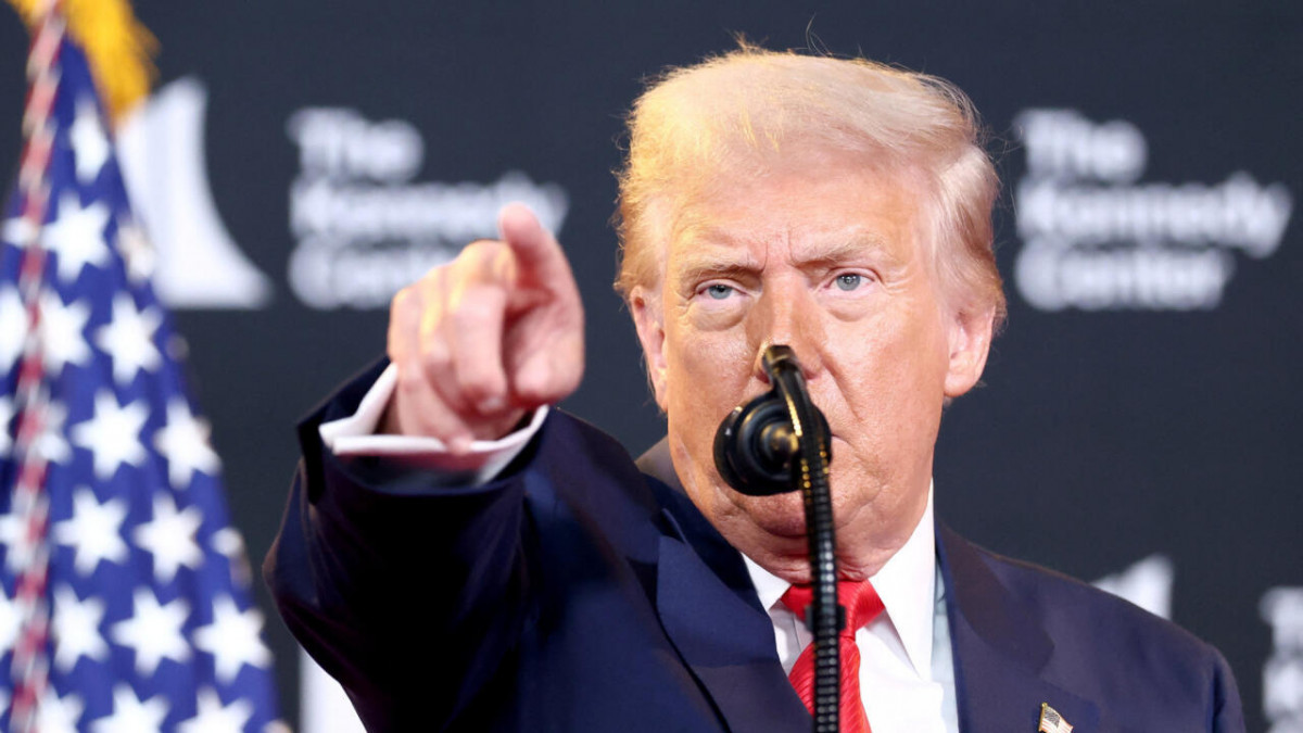 2025 08 13T163446Z 1264732086 RC2G6GA9PBAK RTRMADP 3 USA TRUMP